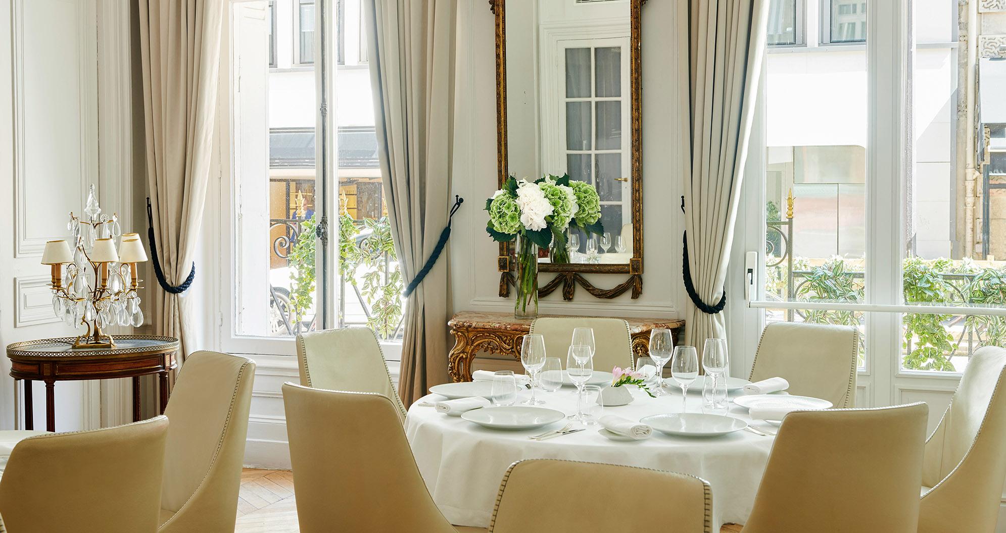 Hotel Lancaster Paris Champs-Elysees Exteriör bild